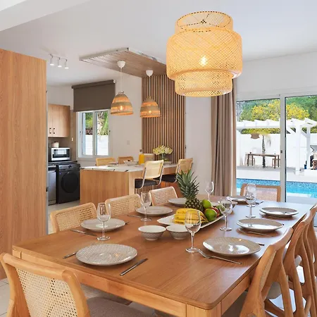 Luxvillasrentals Villa Ayia Napa