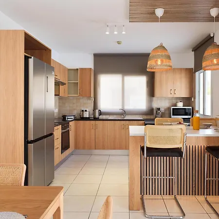 Luxvillasrentals Villa *