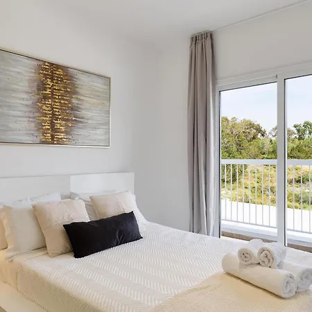 Luxvillasrentals Villa Ayia Napa