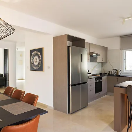 Luxvillasrentals *