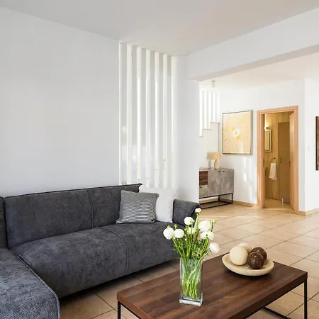 Luxvillasrentals Villa Ayia Napa